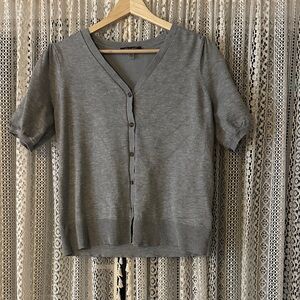 CABLE AND GAUGE Women's Cardigan size M